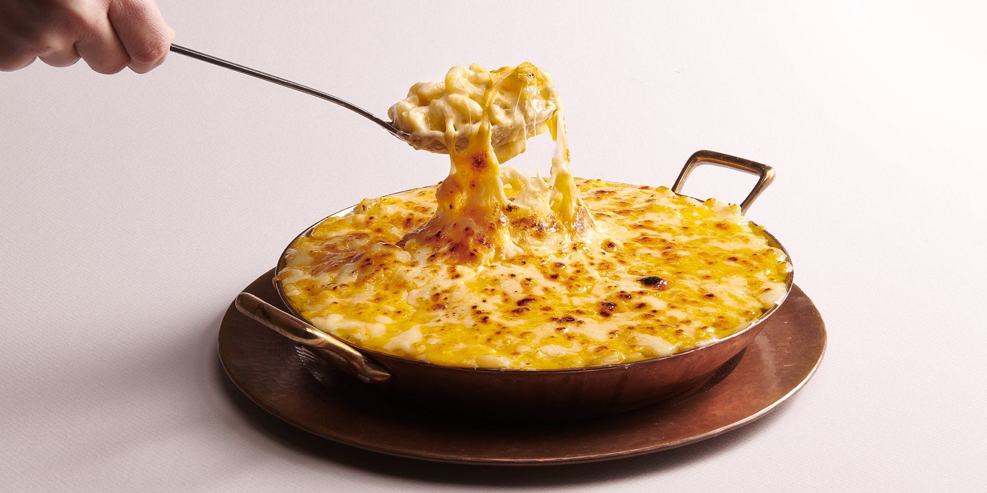 Perfectly baked mac and cheese