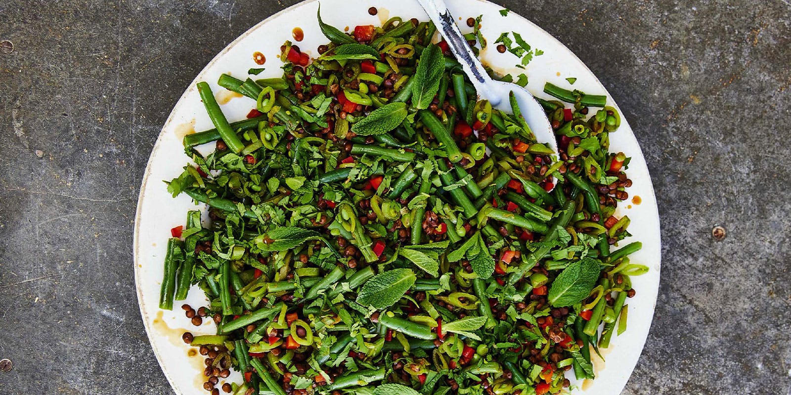 Sticky tangy green beans